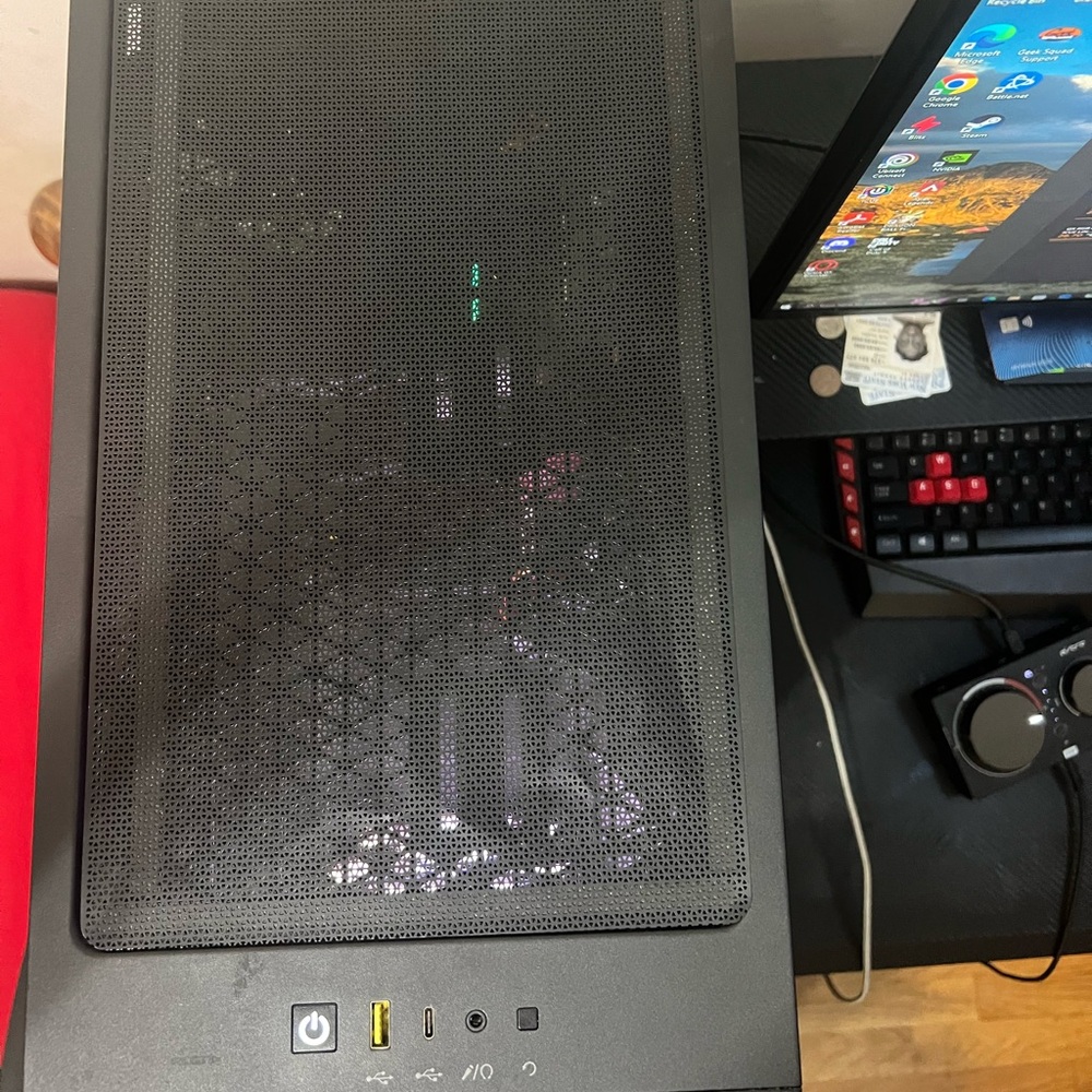 pc gaming system. Nvidia rtx 3070. i7 processor 
Intel 5 fans